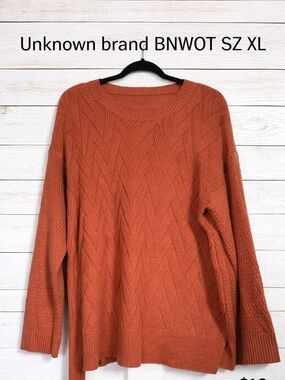 Source Unknown Rust Orange Cable Knit Crew Sweater